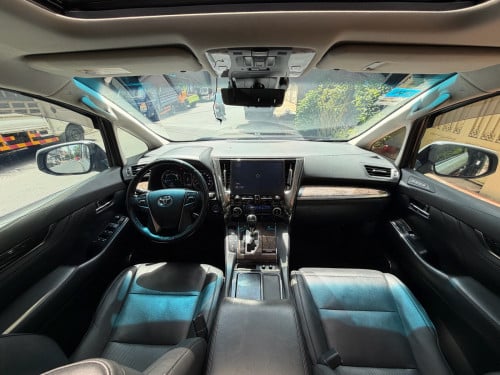 Toyota Alphard 2020 v4 Hybrid Excutive Lounge
