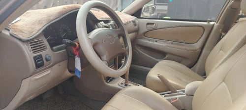 Toyota corolla 1998  40ស្តេីងចចារបានមេមេឡានអ្នកជិះ