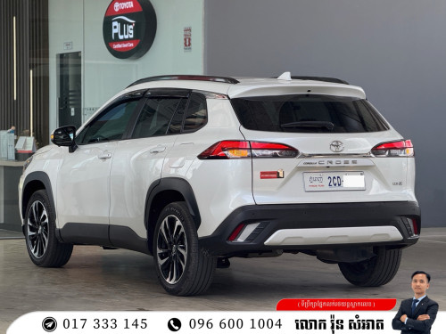 TOYOTA COROLLA CROSS 2024