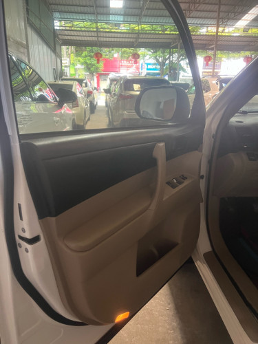 Toyota Highlander V4 2,7 L