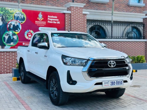 Toyota Hilux Revo 2022