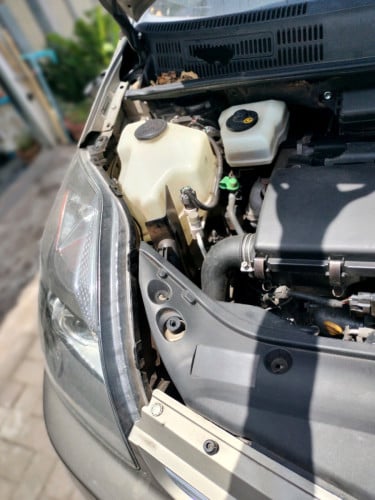 Toyota Prius 05