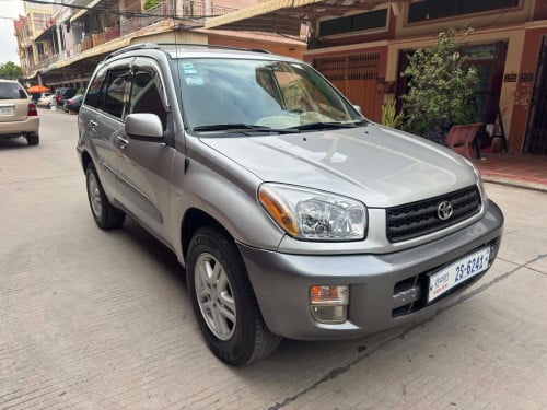 Toyota RAV4 2001 ប៉ុង១