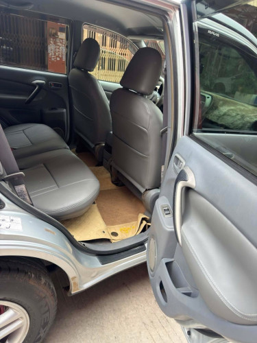 Toyota RAV4 2001 ប៉ុង១