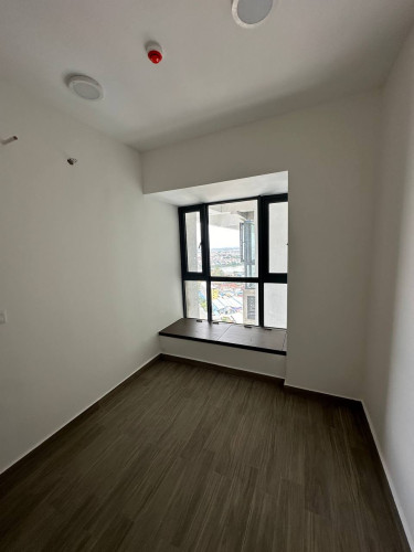 urban Village condo លក់បន្ទាន់