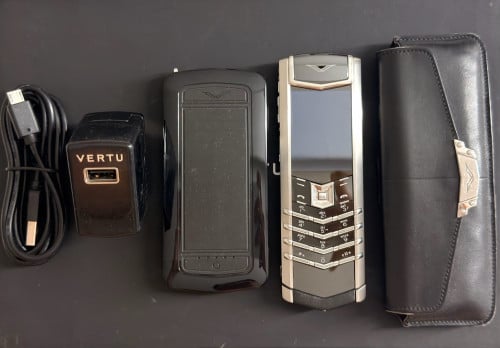 Vertu Signature S