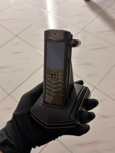Vertu Signature S Pure Black