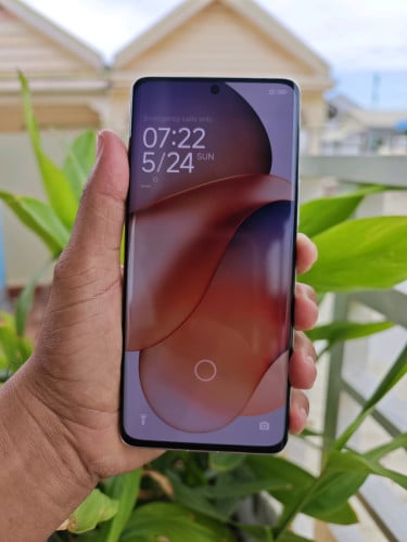 Xiaomi 13 Ultra 12g/256g_CH(វៃដូរបាន)👉$315