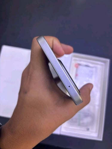Xiaomi 15T 12G 256G 99%Silver359$