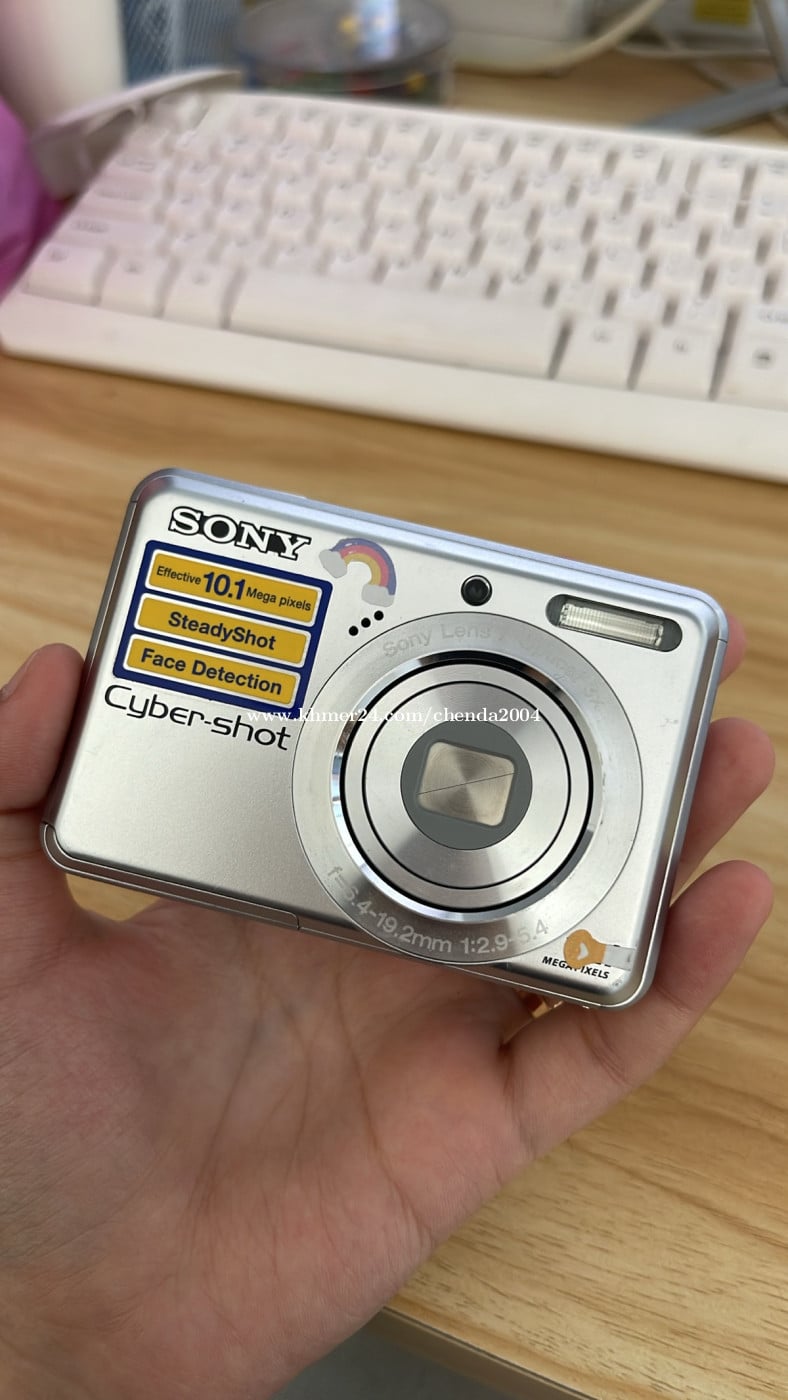 Sony Cybershot dsc s930