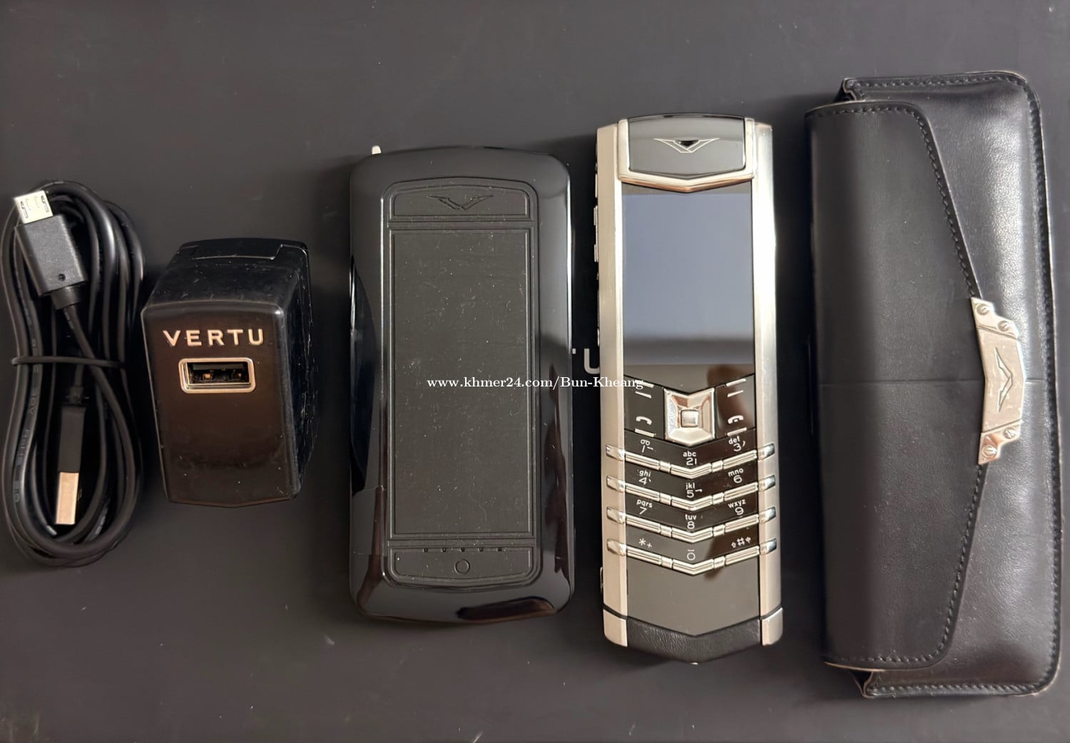 Vertu Signature S
