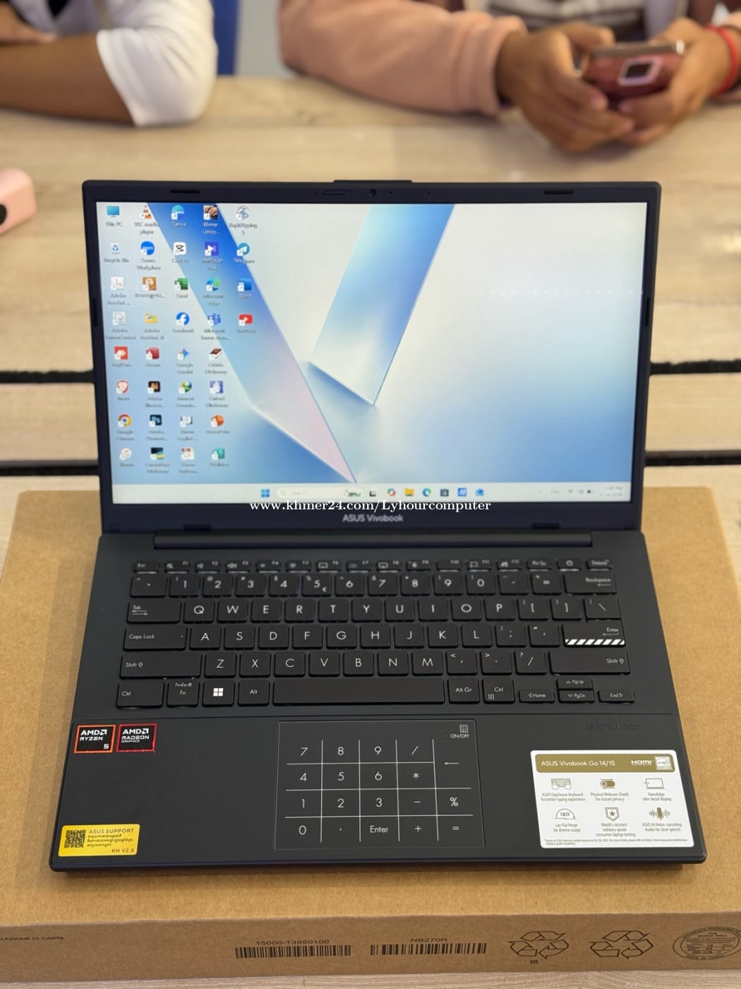 ASUS Vivobook E1404FA Ryzen5 8G 479$-16G 539$