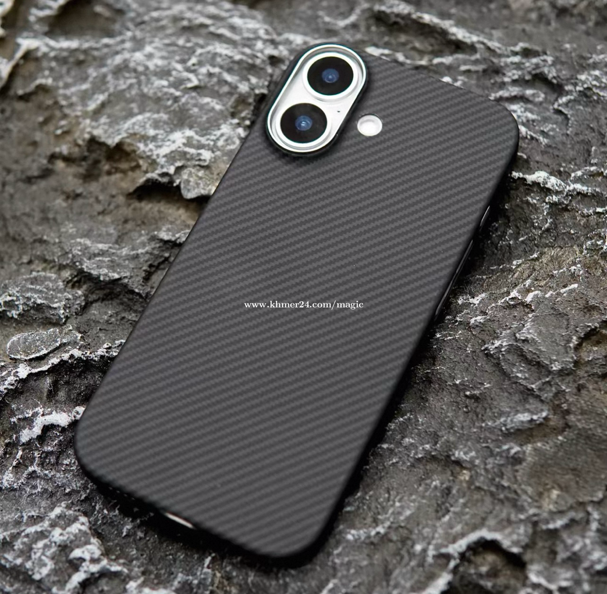 (Special 50% off) iPhone 17 : Carbon Fire Case