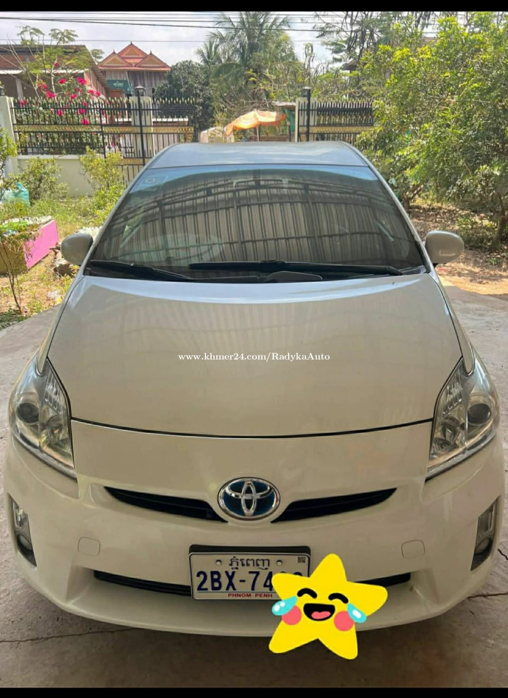Prius options 3 ឡានអ្នកប្រើផ្ទាល់ ចង់លក់