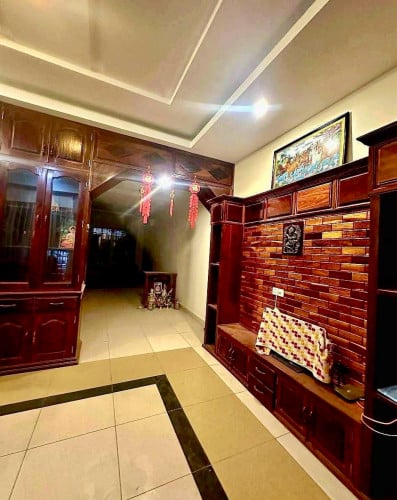 វិឡាសំរាបលក់បន្ទាន់ ក្នុងបុរីភ្នំពេញថ្មីផ្លូវទ្រុងមាន់ ជាប់ក្រសួងកិច្ចការនារី