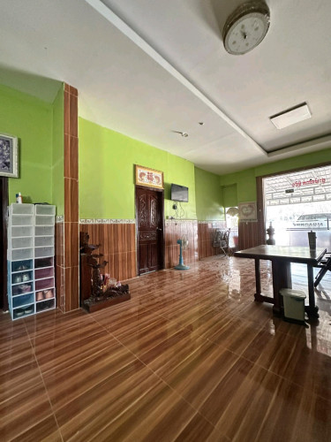 ផ្ទះអាជីវកម្មកល់បន្ទប់ តម្លៃក្រោមទីផ្សារ