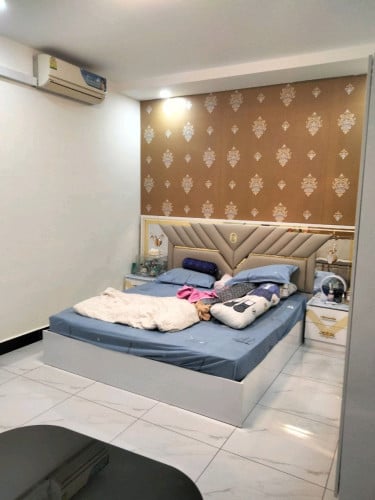 វីឡាកូនកាត់សម្រាប់លក់