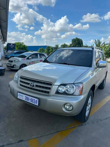 ចង់លក់ឡានដូរសារី 02 Limited