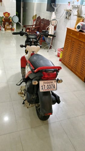 ម៉ូតូលក់