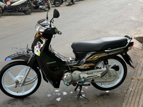 លក់ 025. 1100$