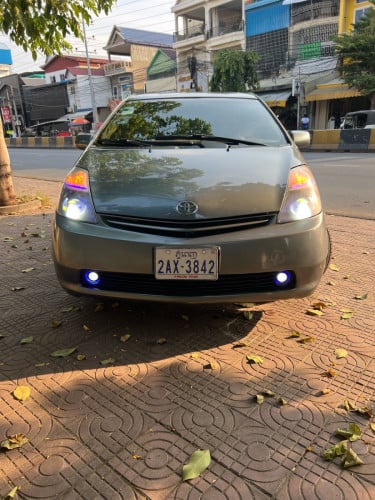 ឡានលក់ប្រញាប់លុយឆ្នាំ05ធានាមកមើរមិនខកជើង