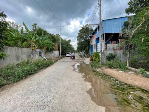 ដីលក់បន្ទាន់ទំហំ 12m x 39m