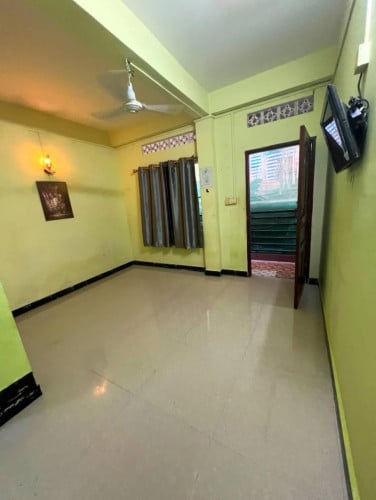 បន្ទប់ជួល2004