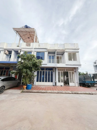 ផ្ទះលក់ក្រោមទីផ្សារ ប្រញាប់លុយ48000$