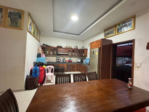 វីឡាភ្លោះលក់តម្លៃក្រោមទីផ្សារ ក្នុងបុរី វិមានភ្នំពេញជាសុផារ៉ា(598)