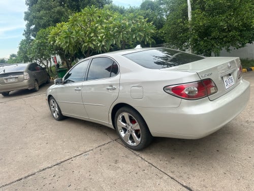 លក់6500$ធានាឡានស្អាតឯកសារគ្រប់