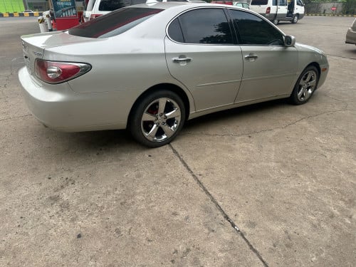 លក់6500$ធានាឡានស្អាតឯកសារគ្រប់