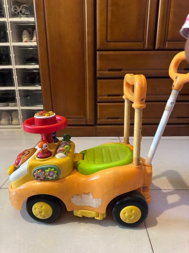 ឡានរុញក្មេងAnpanman(ជប៉ុន)