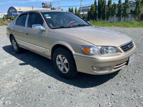 លក់Camry ឆ្នាំ97 មានs ឡានស្អាតសានុំសាច់ដែកខ្ចីអត់ប៉ះអត់បុក