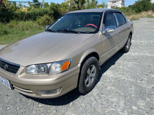 លក់Camry ឆ្នាំ97 មានs ឡានស្អាតសានុំសាច់ដែកខ្ចីអត់ប៉ះអត់បុក