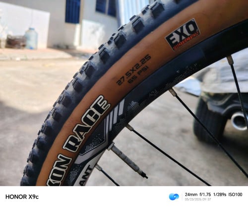 លក់កង់giant talon 3