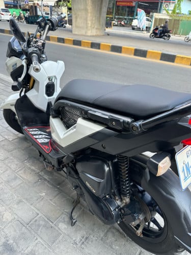 លក់Honda zoomer