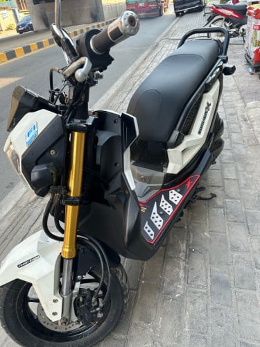 លក់Honda zoomer