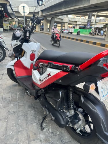 លក់Honda zoomer