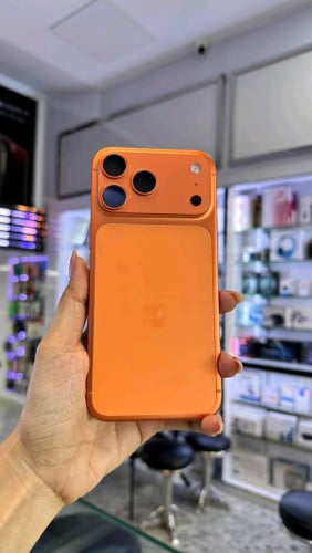 មួយទឹកសាណុំស៊ីន iPhone 17pro max 256GB (orange) XA នៅស្អាត 99% 💰 តម្លៃល្អ