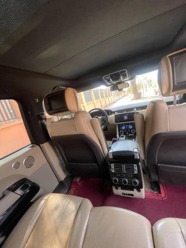 ចង់លក់ឡាន Range Rover Vogue