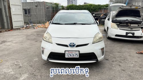 ✅ទើបមកដល់ថ្មីរៀបចំម៉ាស្អាតលក់តែ:$19,900🚘 2014 Prius Plug-in ប្រភេទសាកភ្លើង