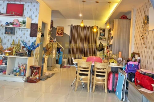 📣 តម្លៃល្អមានតែមួយគត់ក្នុងបុរី 🥰