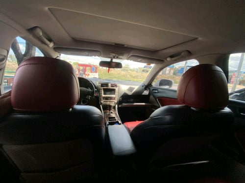 🚙 Lexus IS ឆ្នាំ06 ប៉ុង1  ឡានស្អាត