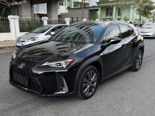 ក្រដាសពន្ធ​ UX250 2019 F-sport