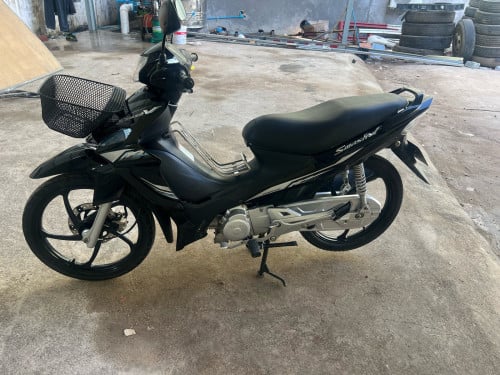 ម៉ូតូលក់ស្មាស់V021ម៉ូតូនៅសានុំស្អាត920ចរចា