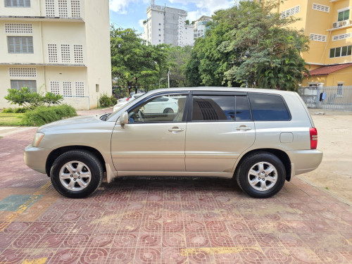 ឡានម្ចាស់ដើមលក់ផ្ទាល់V6 P1 2003