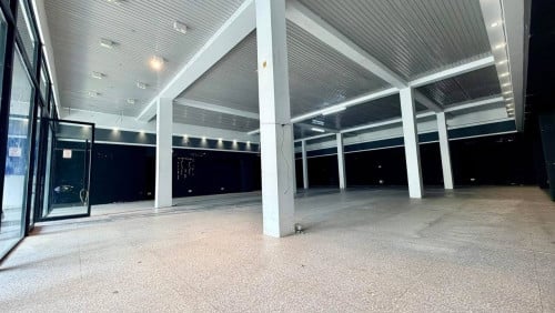 ឃ្លាំងជួល/Warehouse for Rent ទីតាំង៖ផ្លូវ 310 សង្កាត់ បឹងកេងកង ២ ខណ្ឌ បឹងកេងកង , (ជាប់ហាង Moon 310)