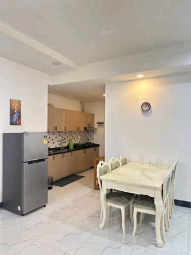 2 Bed L available