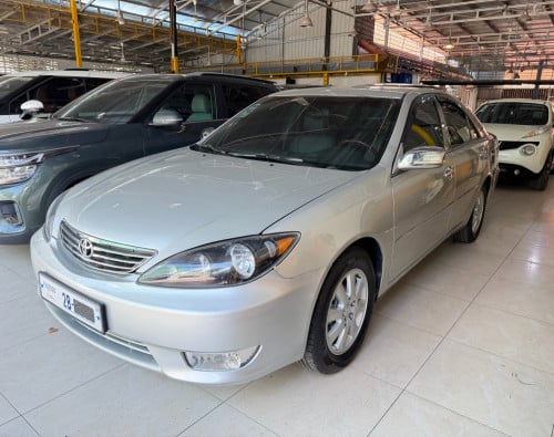 2004 Camry xle(full ពេញ) ម៉ាញ៉ែត MC