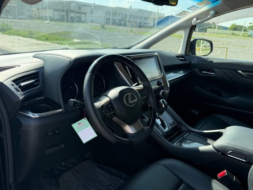 2015 Alphard  Up LM2022(V4 សាំងសុទ្ធ)